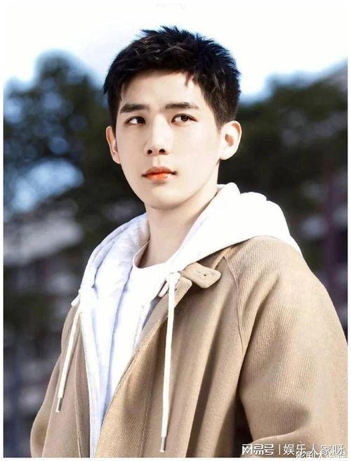 熱門大瓜在線 明星黑料最新,明星黑料大揭秘，熱門大瓜在線熱議！