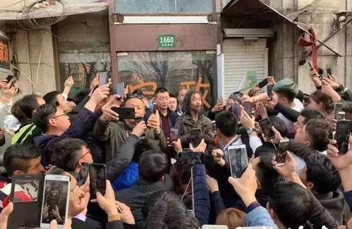 北京朝陽吃瓜群眾網(wǎng),吃瓜群眾網(wǎng)帶你領(lǐng)略京城美食風(fēng)采