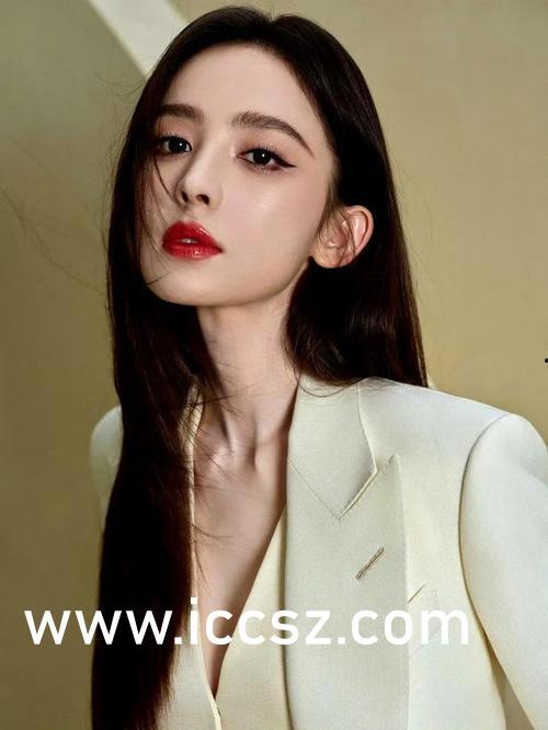 女星黑料女曝吃瓜網站,女星黑料曝光，吃瓜網站成焦點