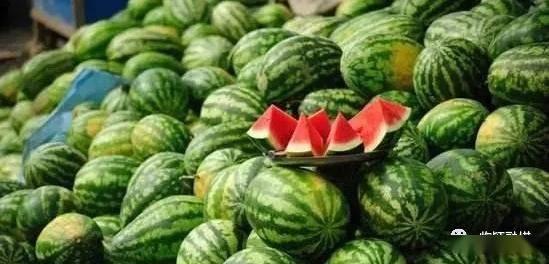 網絡大瓜,揭秘娛樂圈幕后真相，帶你走進明星隱私世界